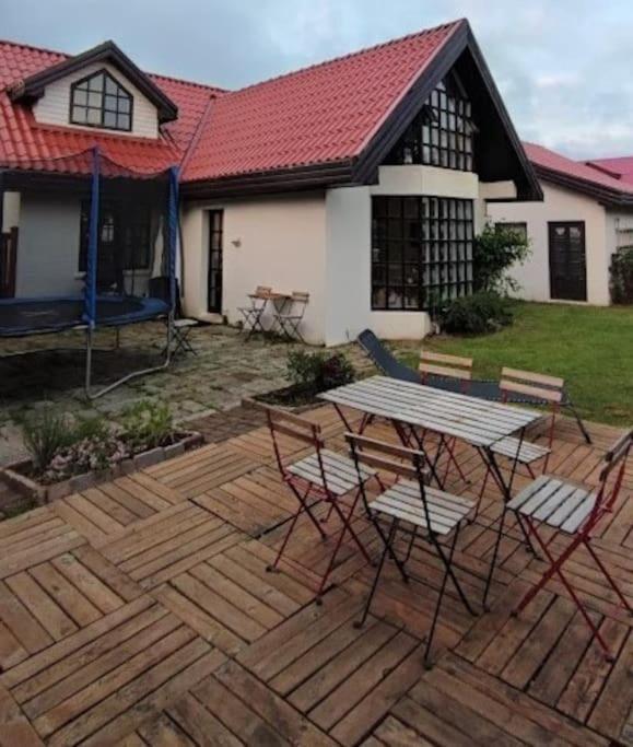 Icelandic Art Garden Villa W. Parking In Centre City Рейк'явік Екстер'єр фото